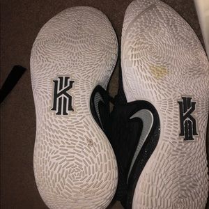 Nike Kyrie 2 low